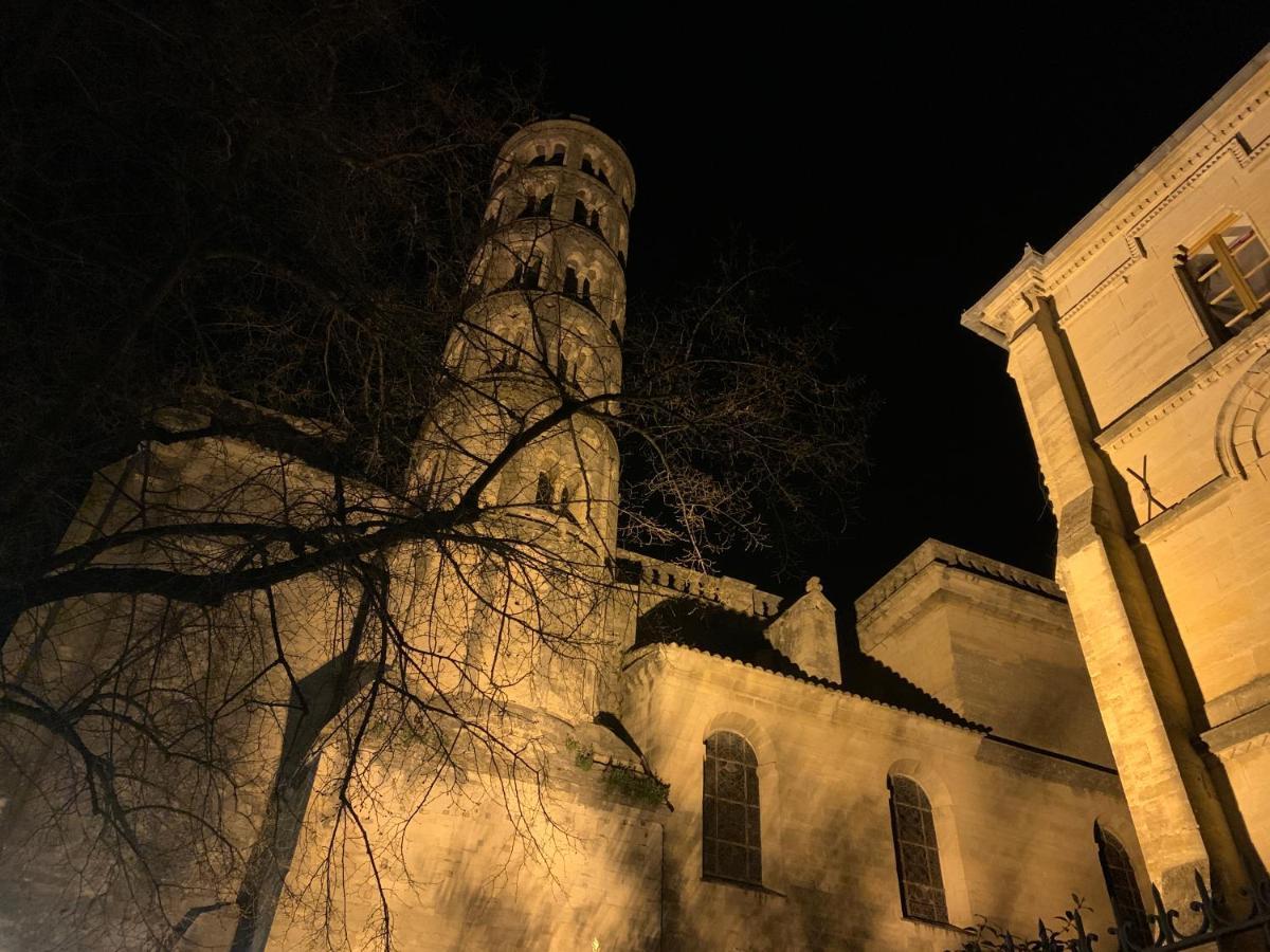 Appartement De Charme Dans Le Coeur Historique D'Uzès Exterior foto